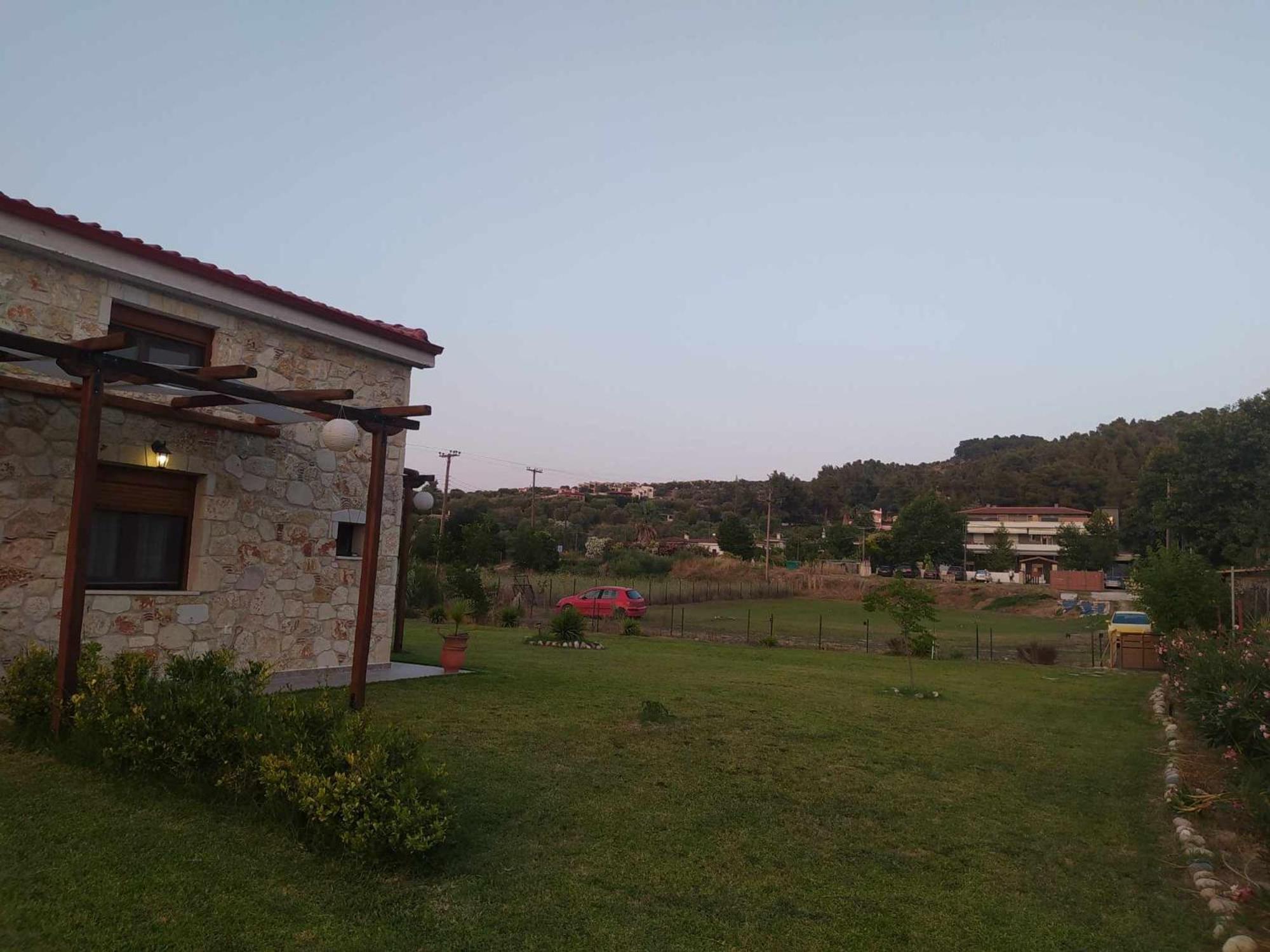 To Petrino Spiti Διαμέρισμα Ποσείδι Εξωτερικό φωτογραφία