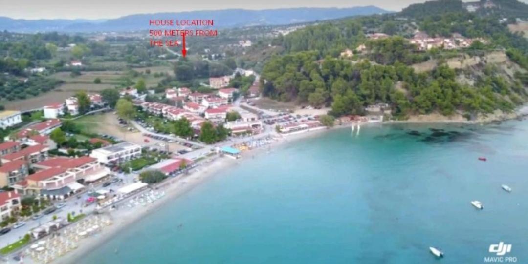 To Petrino Spiti Διαμέρισμα Ποσείδι Δωμάτιο φωτογραφία